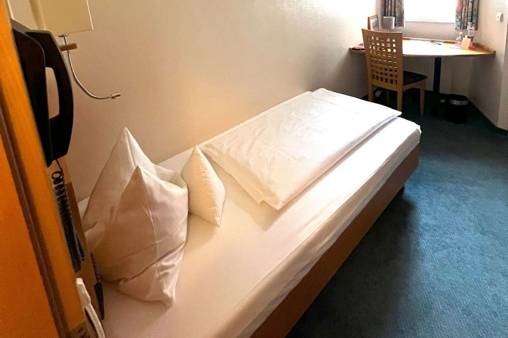 Aspire Kronprinz, Trademark Collection by Wyndham 2