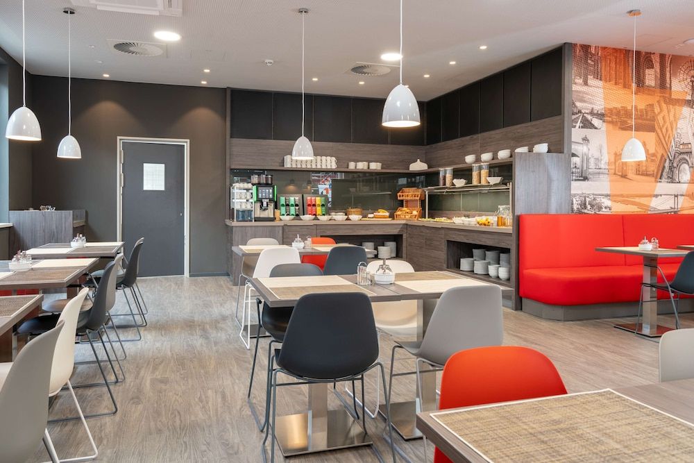 Campanile Duisburg City 3