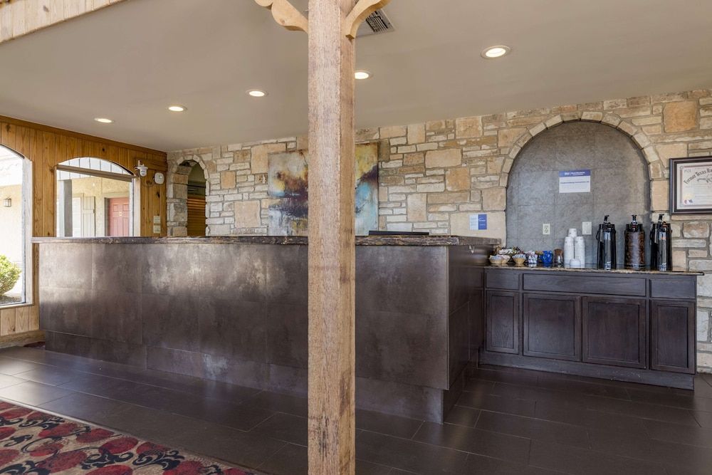 Best Western Sunday House Inn 2