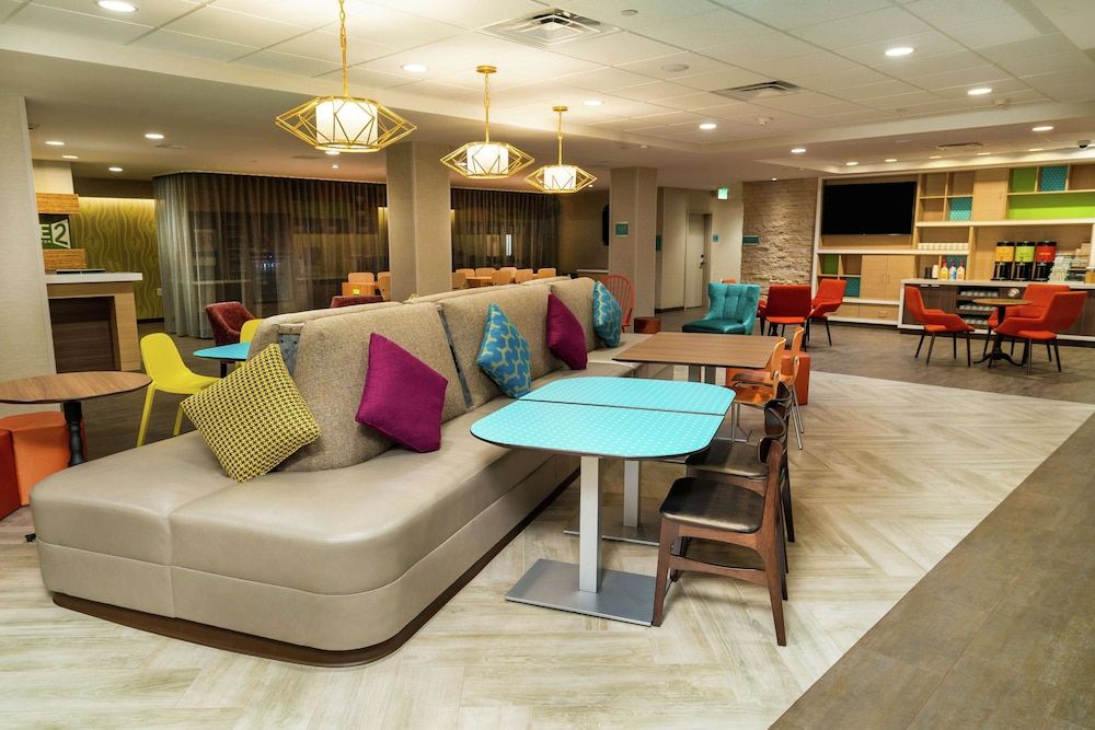 Home2 Suites by Hilton Roseville Sacramento 2