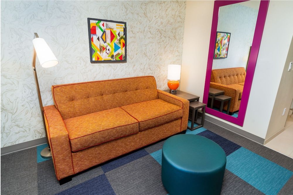 Home2 Suites by Hilton Roseville Sacramento 3