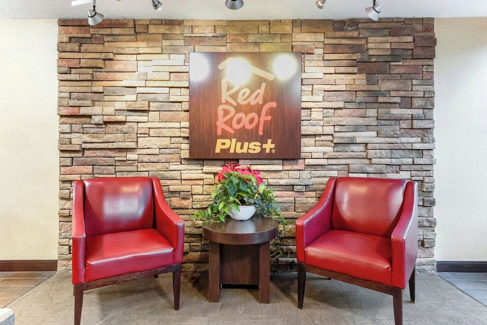 Red Roof Inn PLUS+ Mt Pleasant - Patriots Point 2