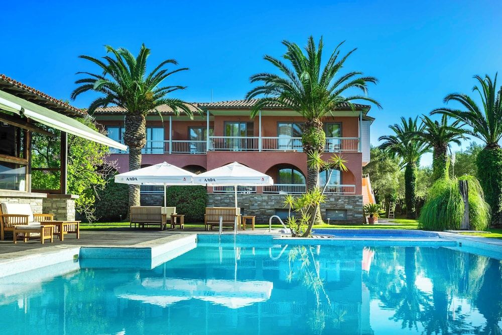 Hanioti Village Resort 3 estrelas em Chaniotis