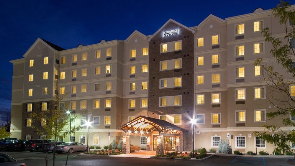 Staybridge Suites Buffalo-Amherst by IHG 3 étoiles à Amherst