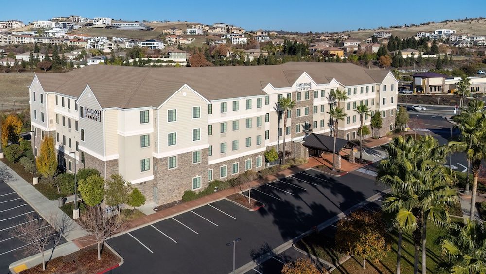 Staybridge Suites Sacramento Folsom 3 étoiles à Folsom