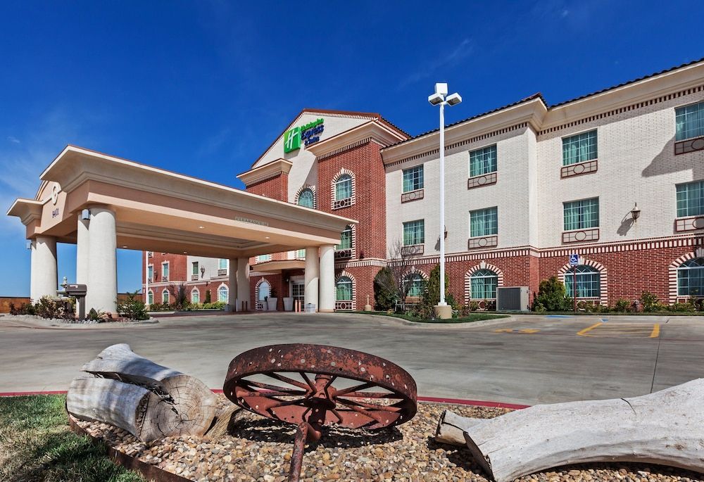 Holiday Inn Express & Suites East Amarillo by IHG 1