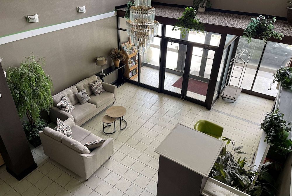 Wingate by Wyndham Lake George 2