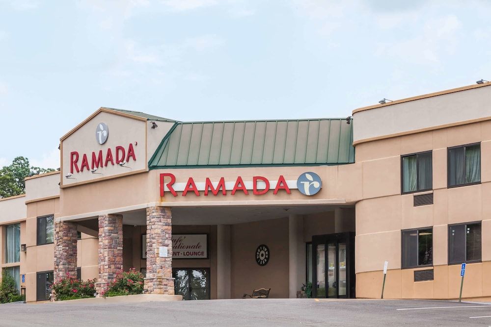 Ramada by Wyndham Newburgh/West Point 1
