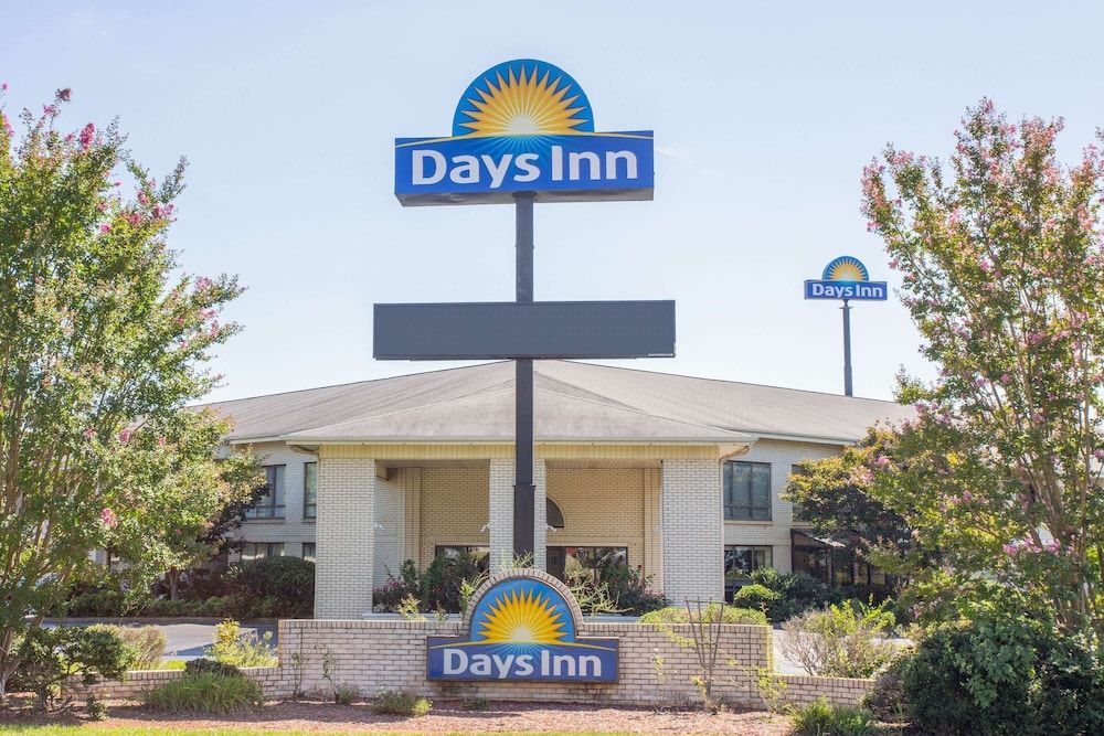 Days Inn by Wyndham Spartanburg Waccamaw 2 estrelas em Spartanburg