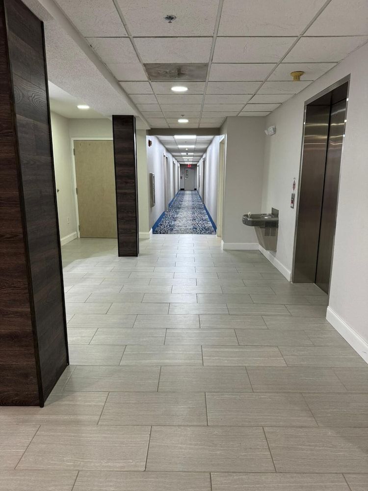 Microtel Inn by Wyndham Winston Salem 2