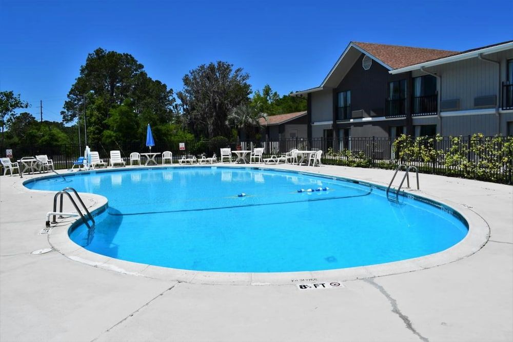 Howard Johnson by Wyndham Beaufort/Parris Island 2 estrelas em Beaufort