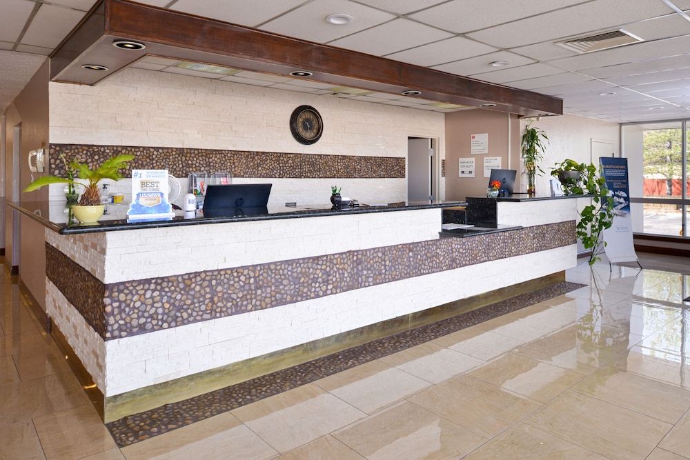 Ramada by Wyndham Grand Junction 3