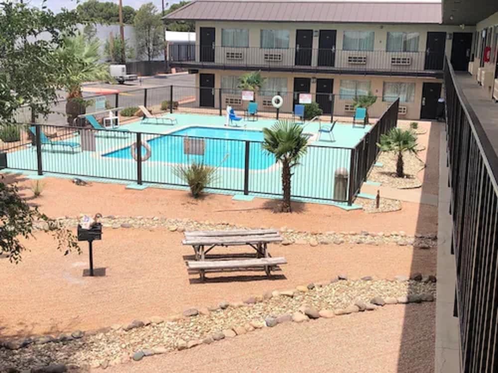 Howard Johnson by Wyndham Odessa TX 2 étoiles à Odessa