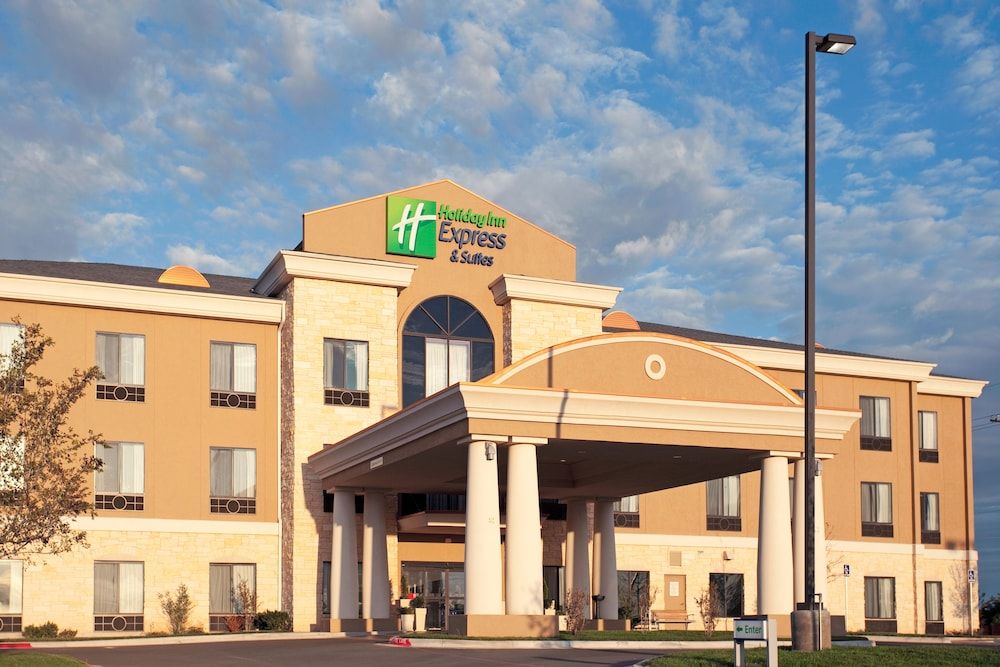 Holiday Inn Express Amarillo South by IHG 1