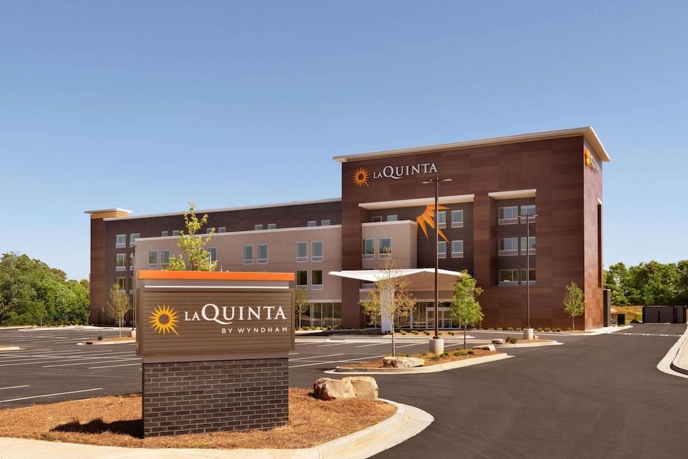 La Quinta Inn & Suites by Wyndham Braselton 3 estrelas em Braselton