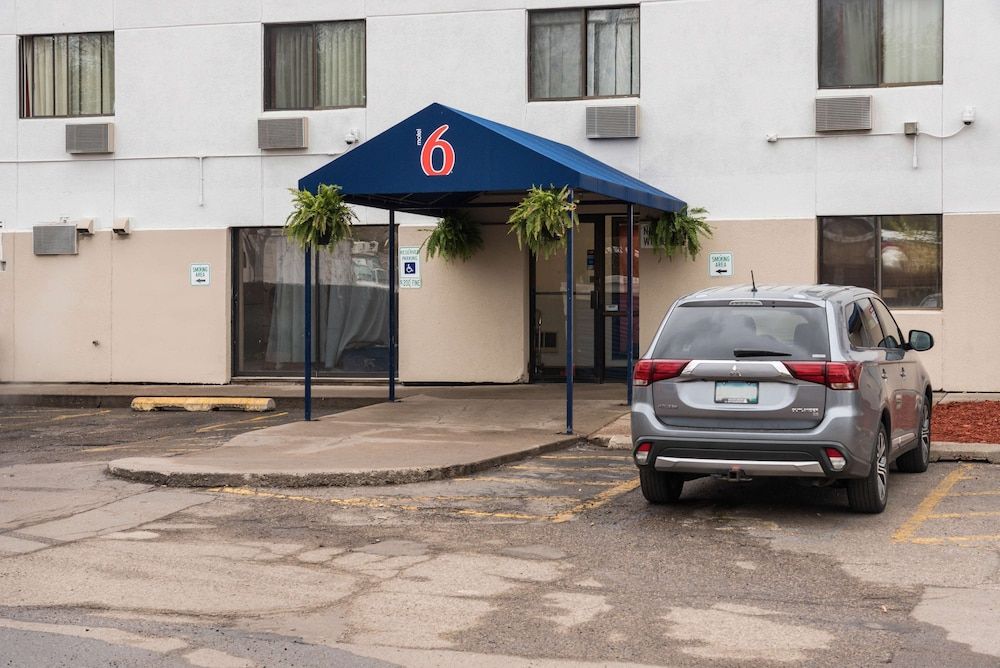 Motel 6 Saint Paul, MN - I-94 2 estrellas en Saint Paul