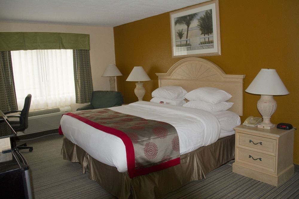 Space Coast Hotel -Titusville/Kennedy Space Center 3