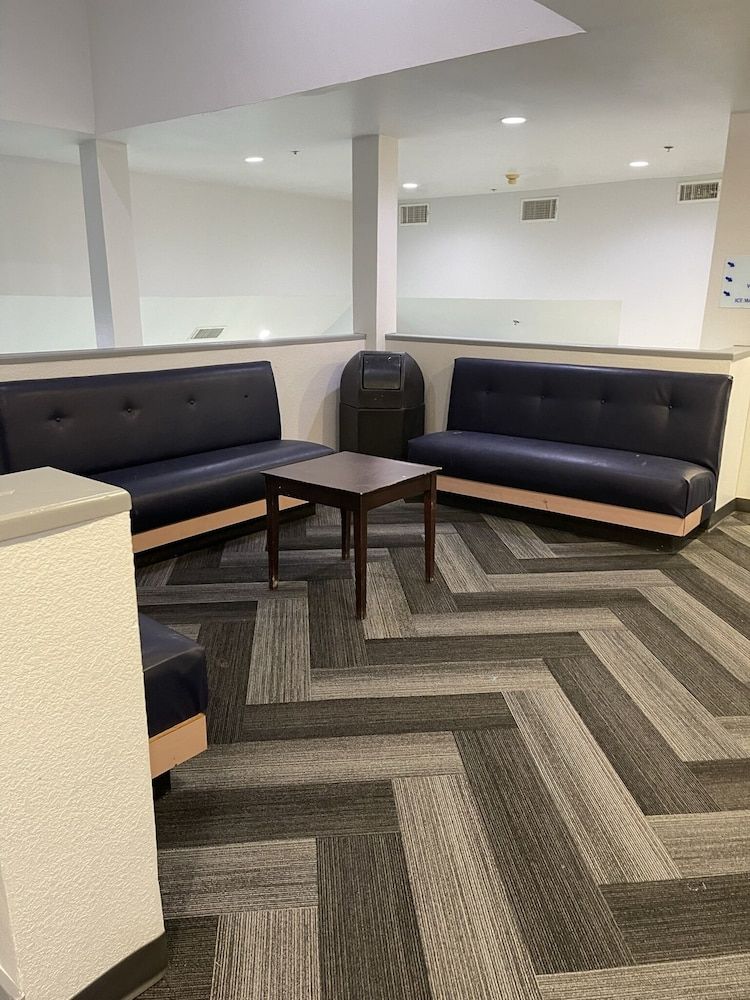 Quality Inn & Suites Richardson-Dallas 3