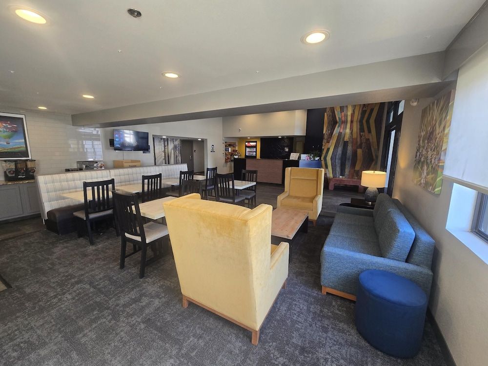 Best Western North I-25 Hotel 2