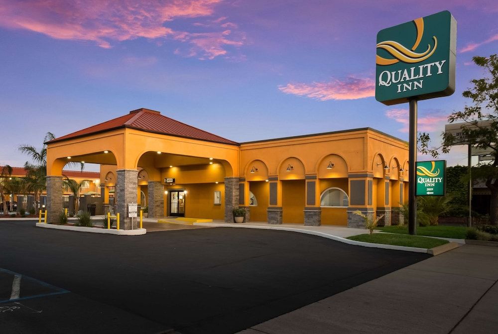 Quality Inn Redding near I-5 2 estrelas em Redding