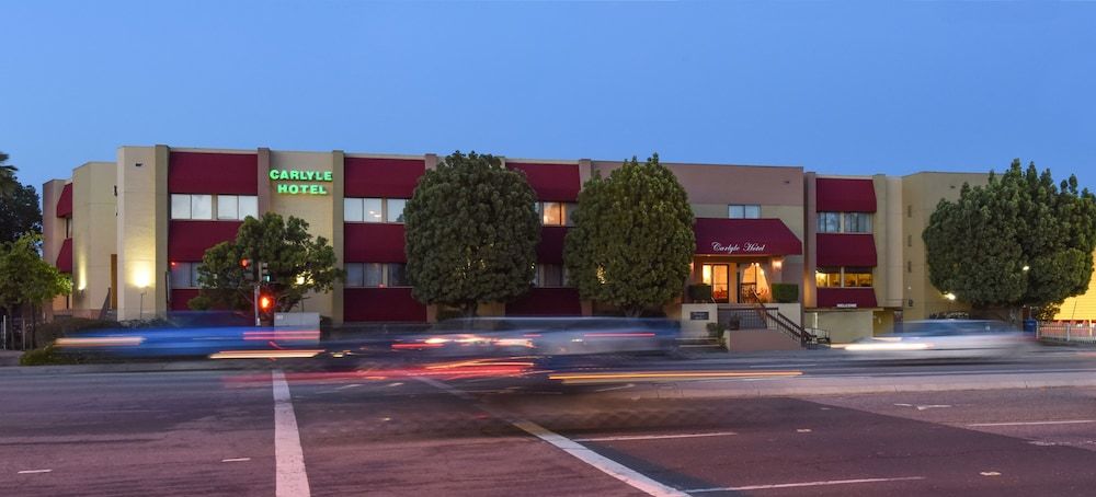 Carlyle Hotel 3 estrelas em Campbell