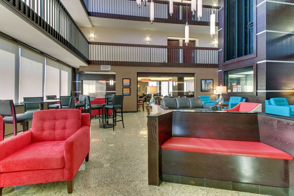 Heritage Inn Suites Houston/Sugar Land, Trademark by Wyndham 3