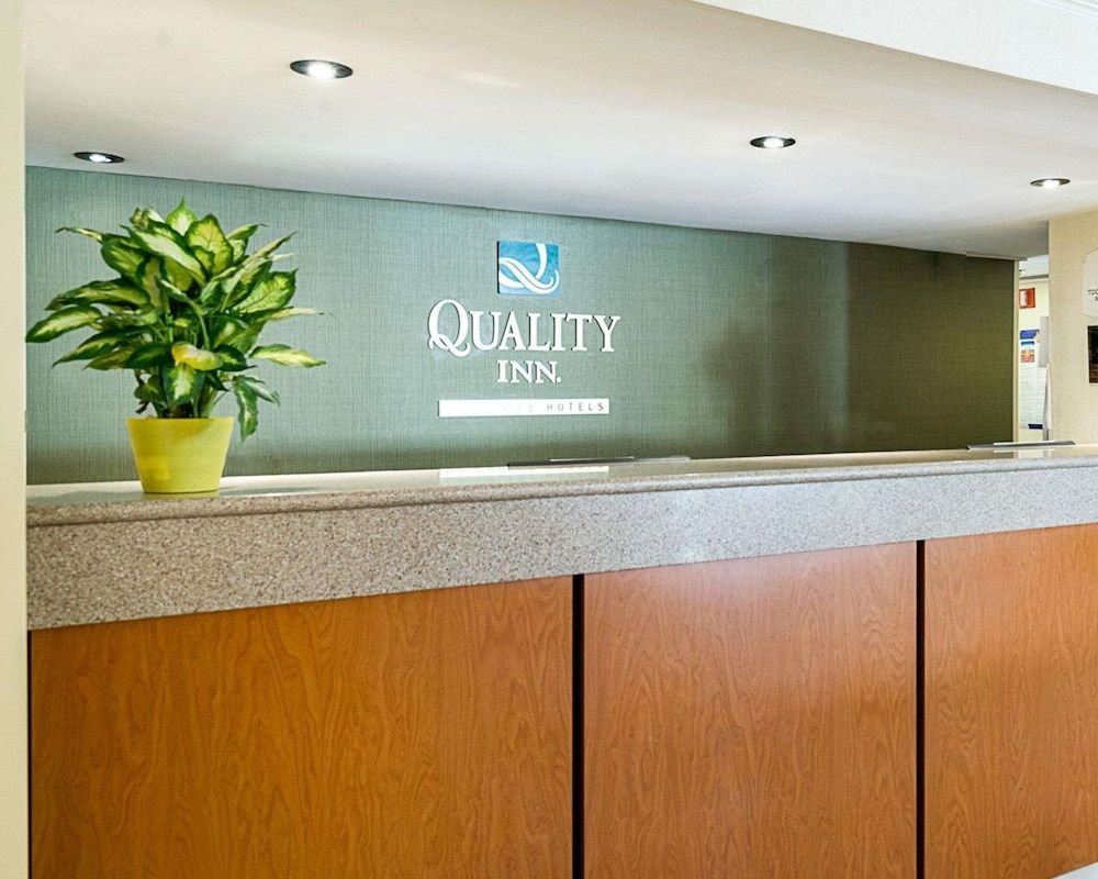 Quality Inn 2