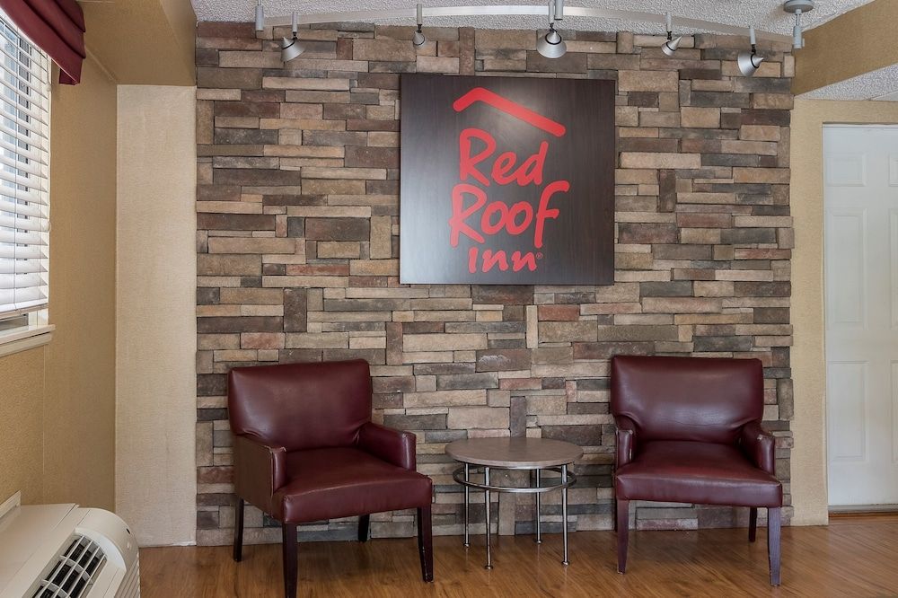 Red Roof Inn Tampa - Brandon 3