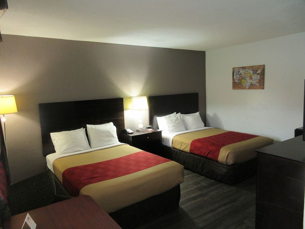 Fort Lauderdale Gardens Inn & Suites 3