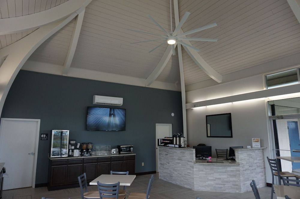 The Smart Stay Inn 2