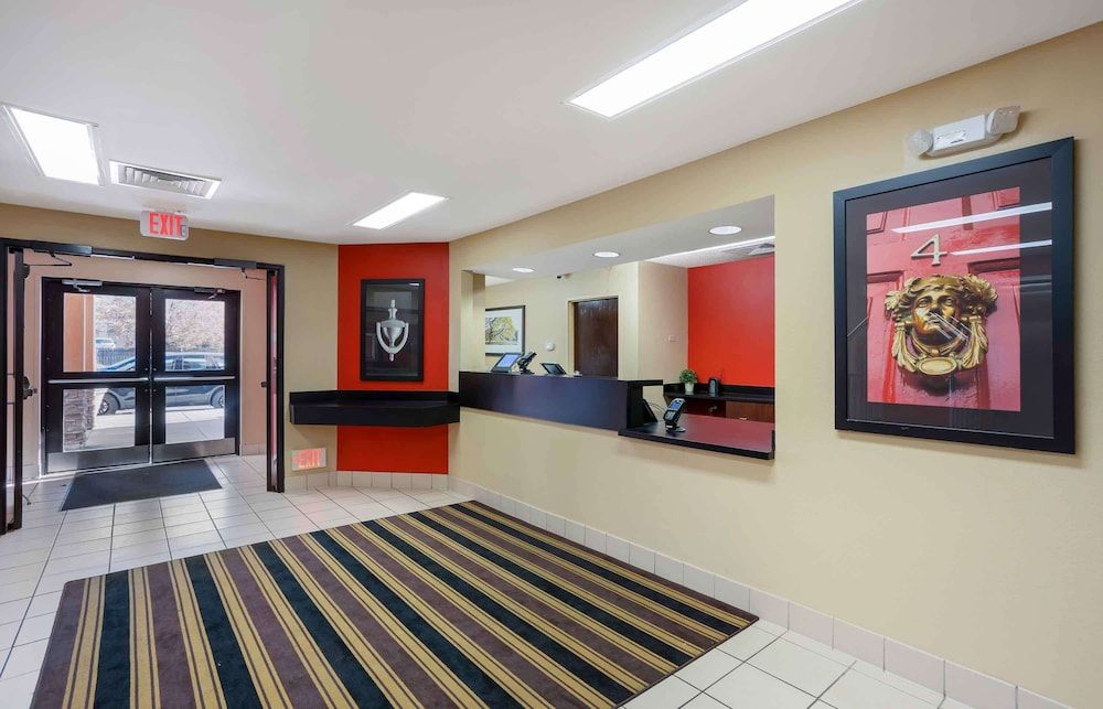 Extended Stay America Select Suites Springfield South 3