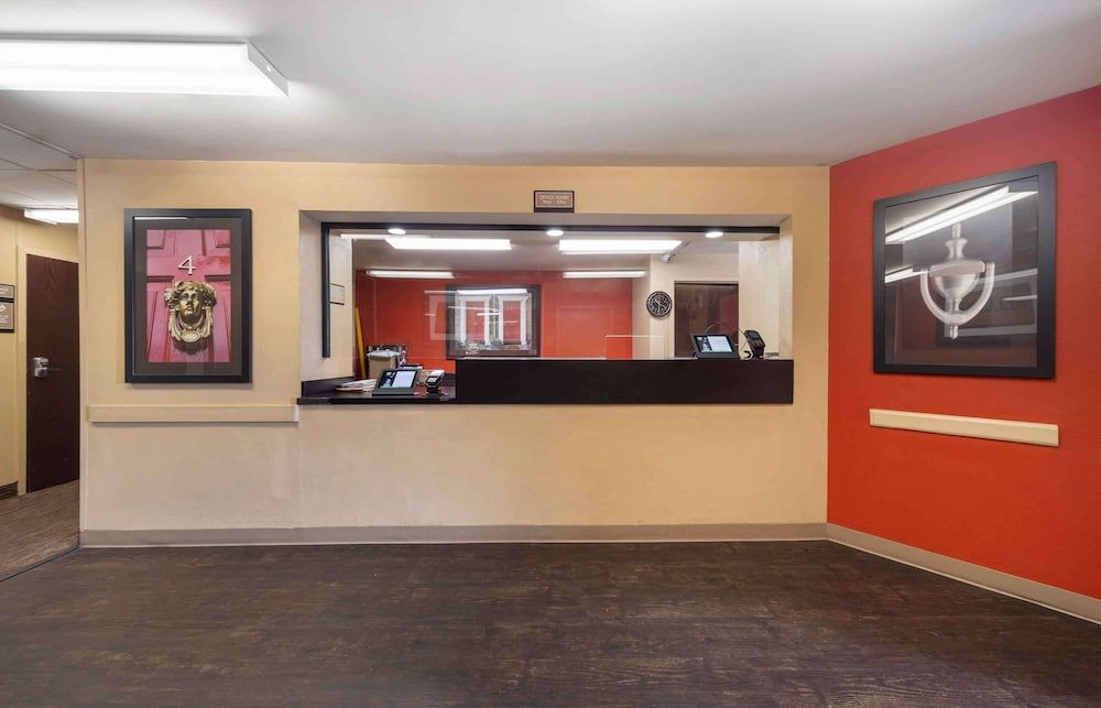 Suburban Studios 2