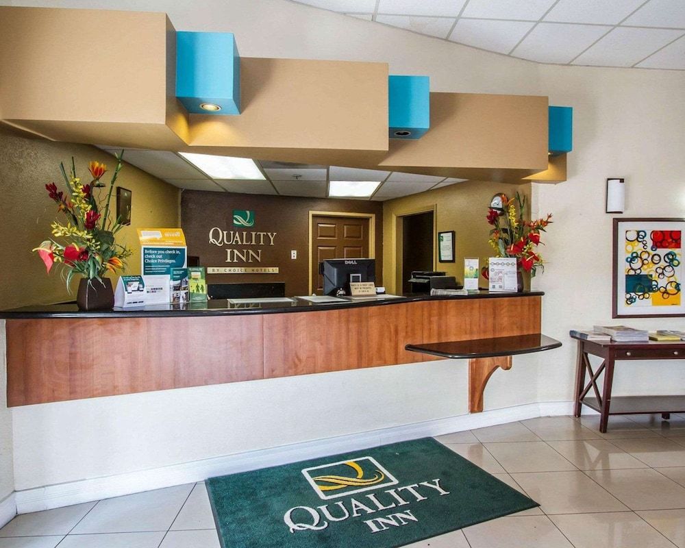 Quality Inn near Downtown Tucson 2