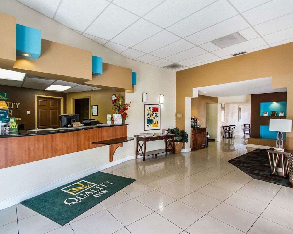 Quality Inn near Downtown Tucson 3