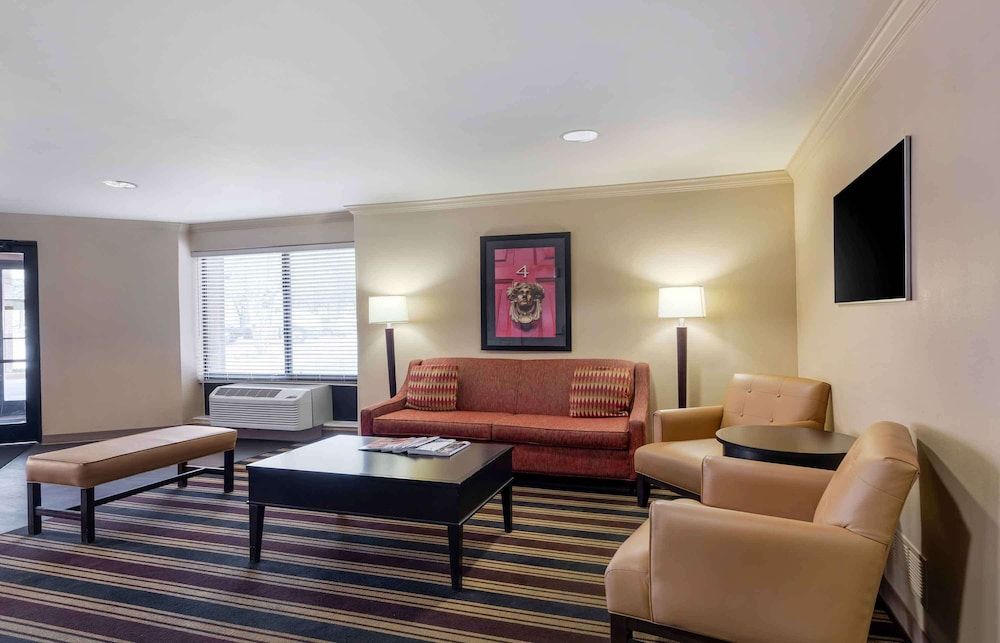 Extended Stay America Select Suites Dallas Farmers Branch 3
