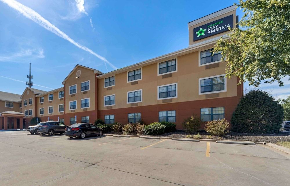 Extended Stay America Suites Oklahoma City NW Expressway 2 estrellas en Oklahoma City