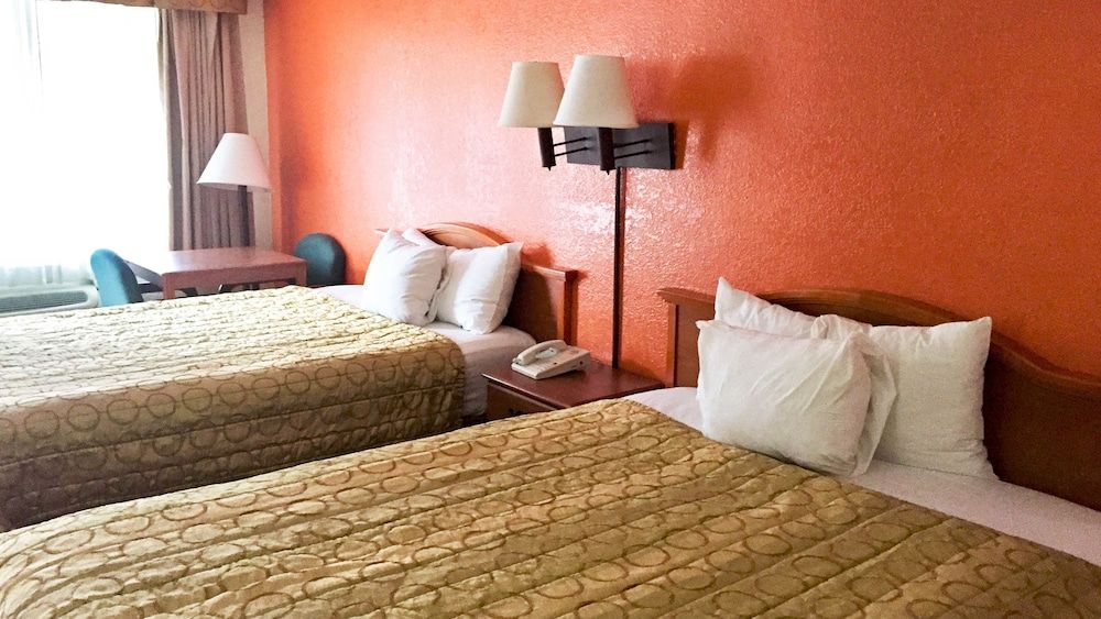 Motel 6 San Diego, CA - Southbay 3