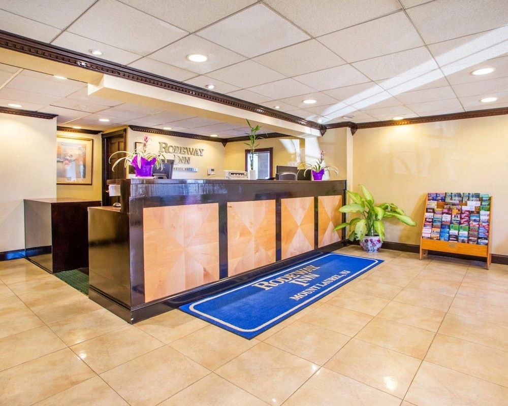 Rodeway Inn Mount Laurel Hwy 73 2