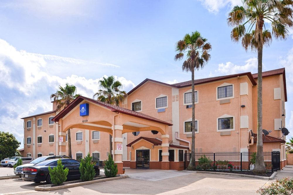 Americas Best Value Inn Houston at FM 1960 & I-45 2 estrellas en Houston