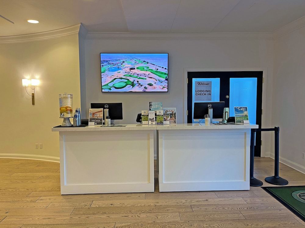 Cottages & Suites Geneva National 2