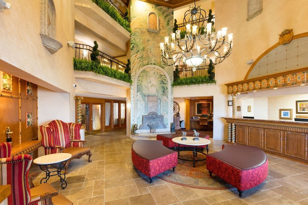 Castillo Real Resort Hotel 3