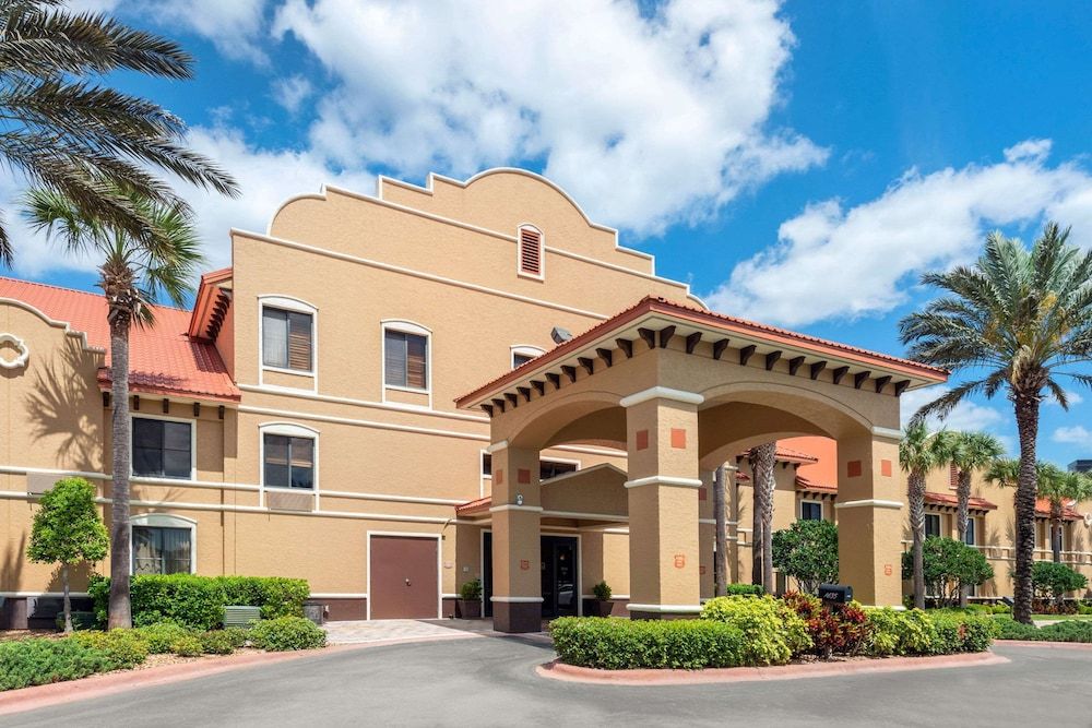 Clarion Inn Ormond Beach at Destination Daytona 2 estrelas em Ormond Beach