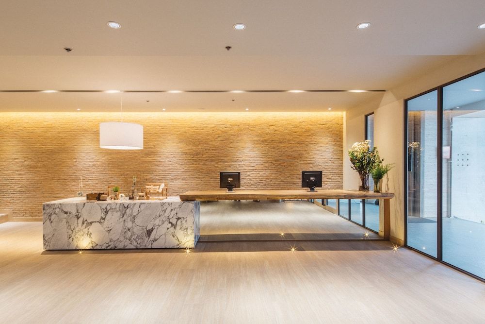 Clef Hotel 3