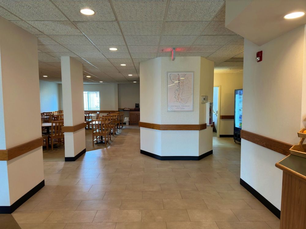 Peppermill Empress Inn 3