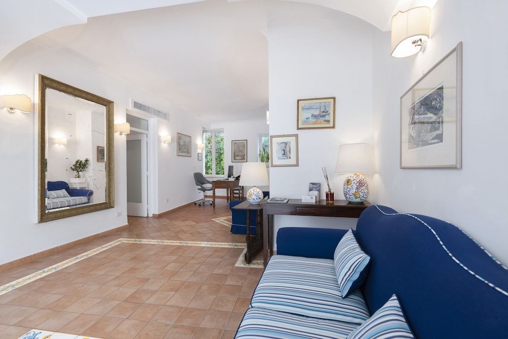 Hotel La Bougainville 3