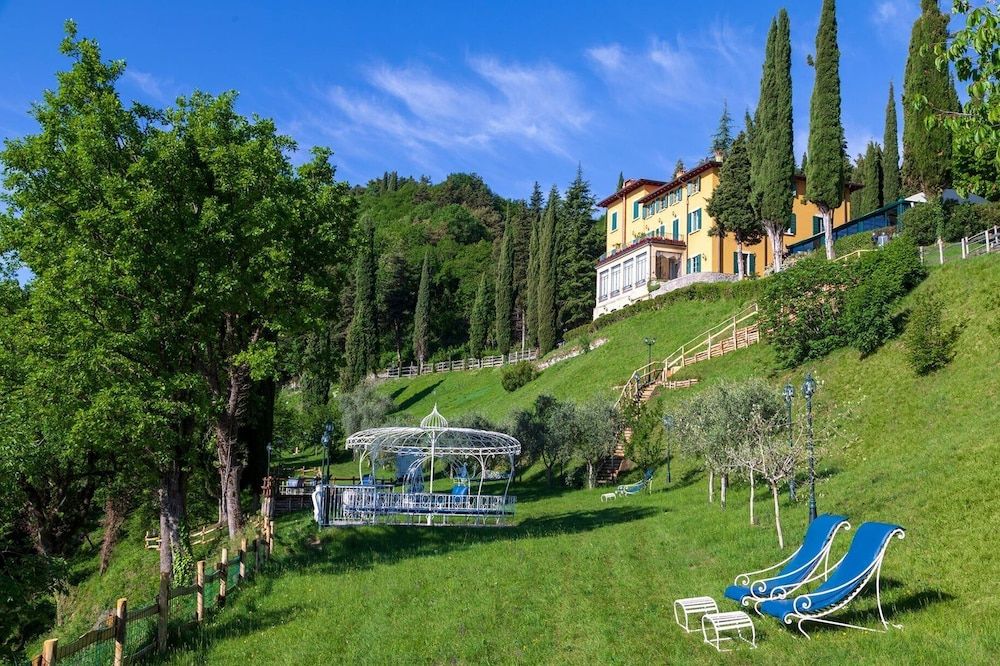 Boutique Hotel Villa Sostaga 5 estrelas em Gargnano