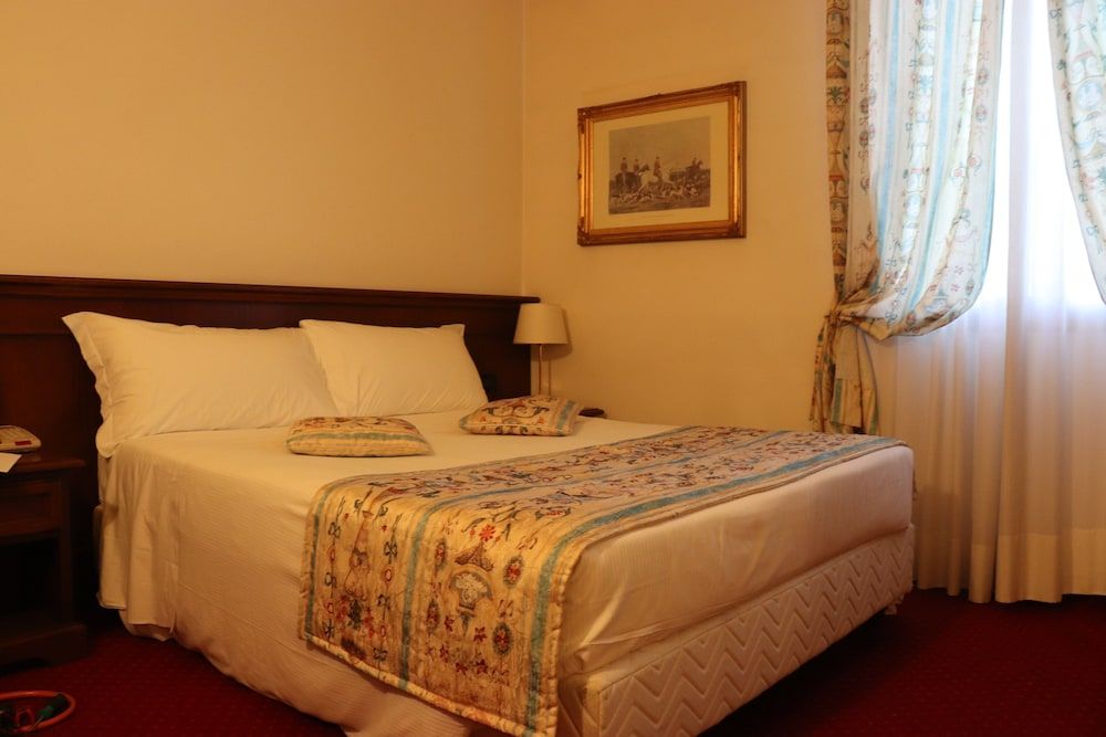 Meditur Hotel Bologna 3