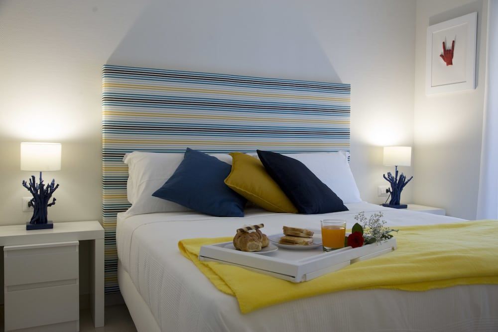 Sorrento ResArt Suite 1
