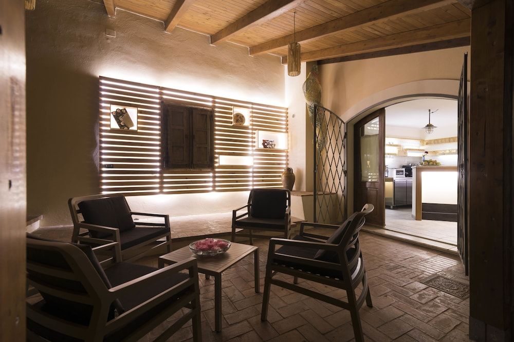 BBuSS Country Club 1