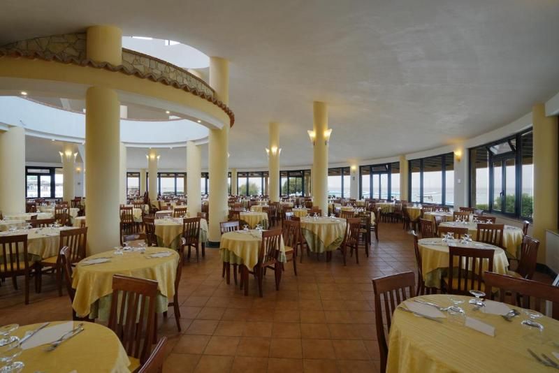 Torre Ruffa Robinson Villaggio 3 estrelas em Ricadi